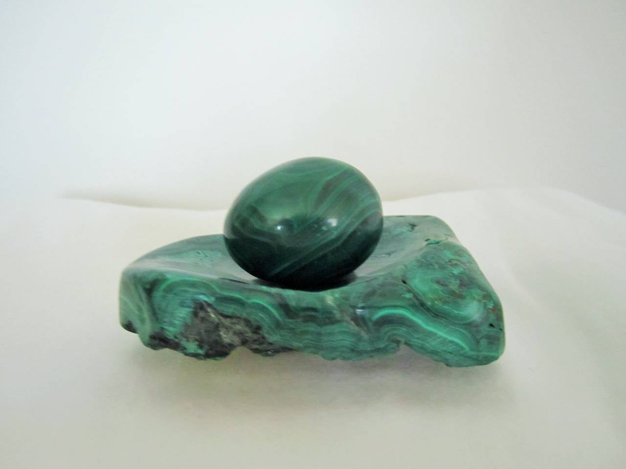 A vintage malachite decorative piece - malachite dish with malachite object or 'egg'. Beautiful decorative piece for a table, desk or shelf. Can serve as a small dish and/or paperweight.

Item available here online, or at my showroom space in the