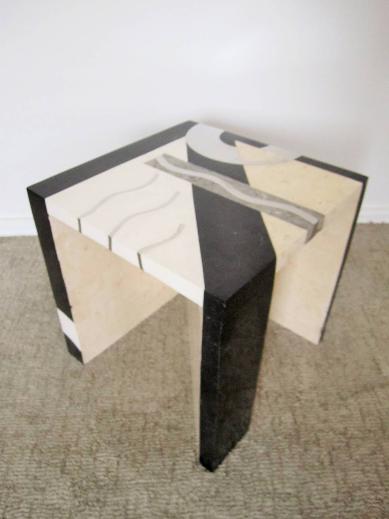 Polished Vintage Modern Italian Black Marble Side or End Table by Oggetti, Italy