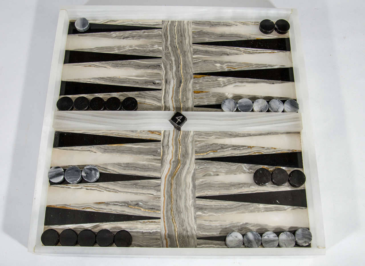 Italian Black and White Marble and Onyx Chess, Backgammon, and Tic-Tac-Toe Set In Good Condition In New York, NY
