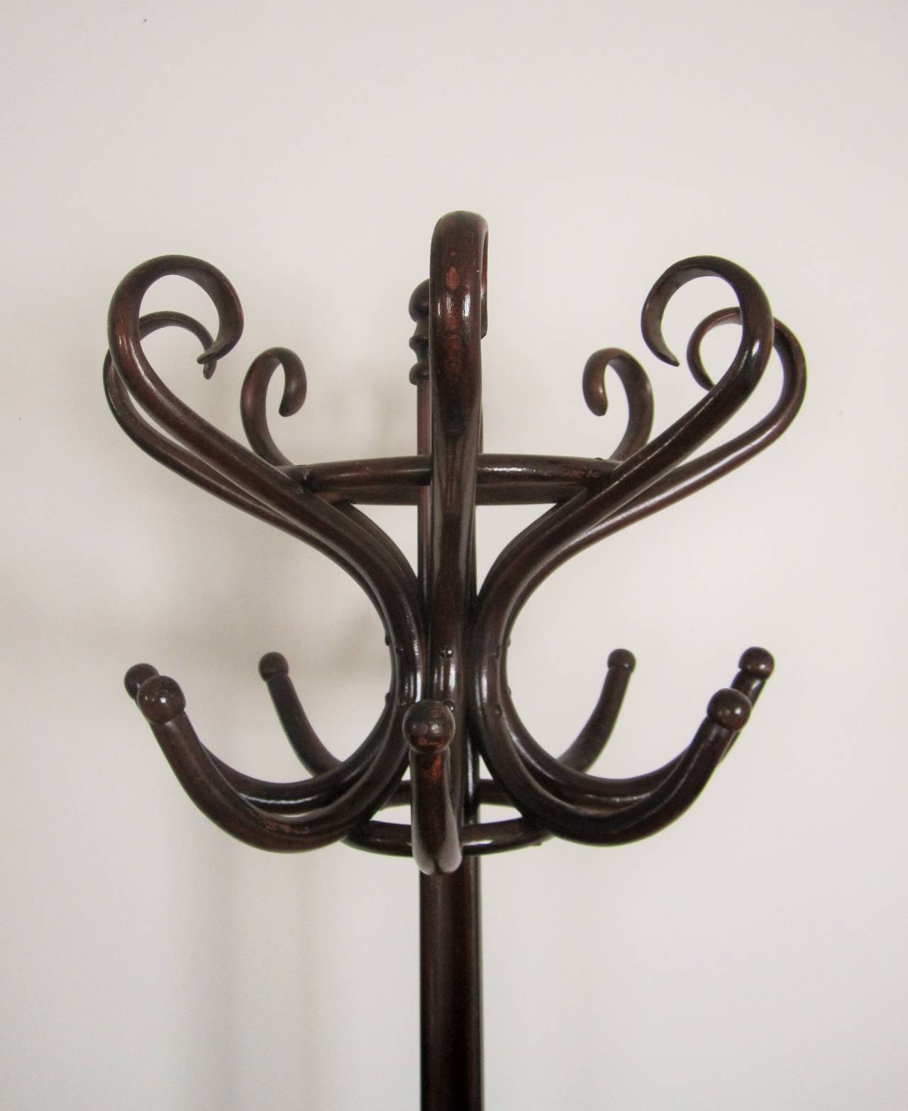Vintage Thonet Bentwood Coat Rack or Hall Tree In Good Condition In New York, NY