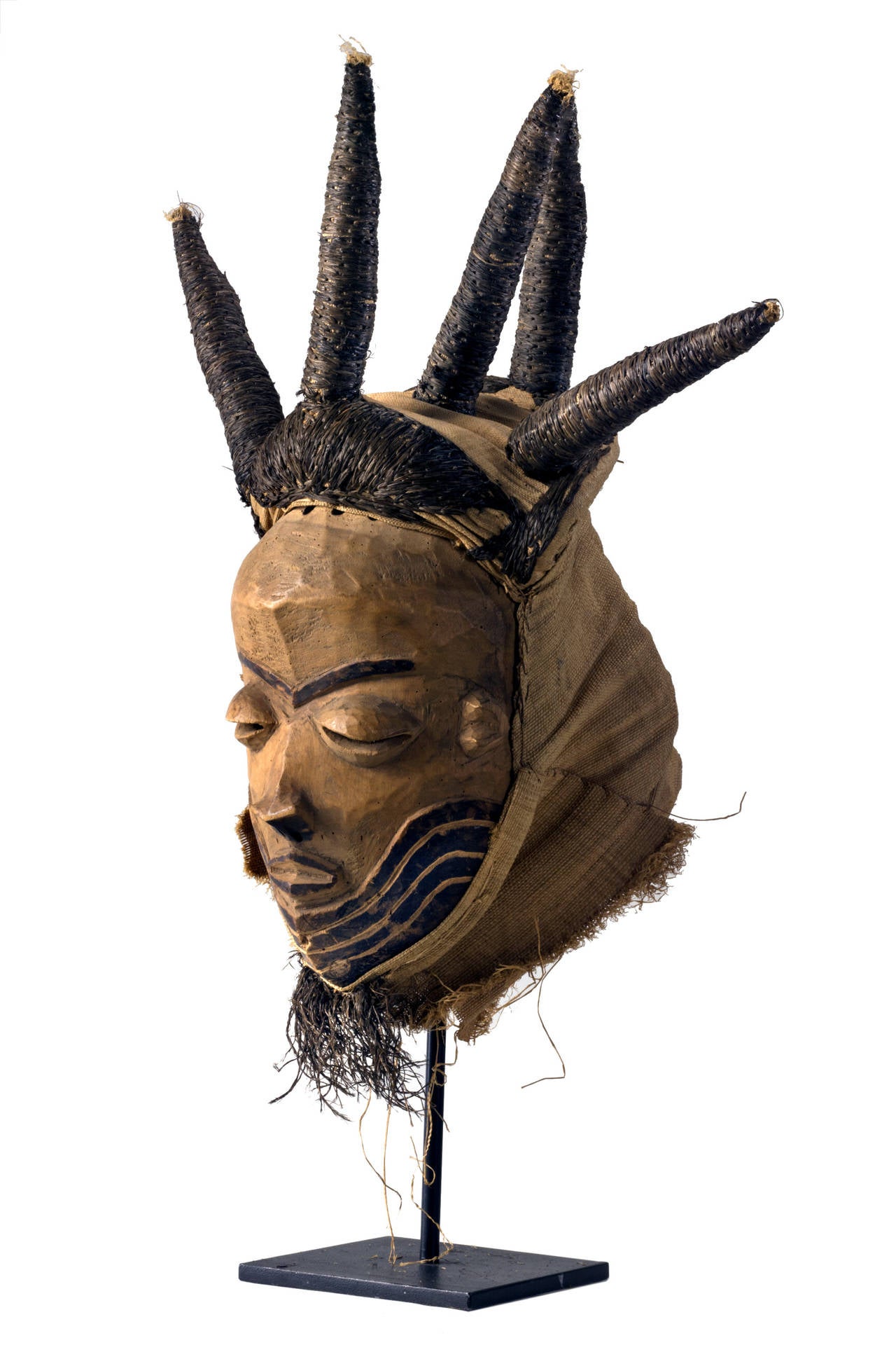 Folk Art Mid-20th Century Pende Mask For Sale