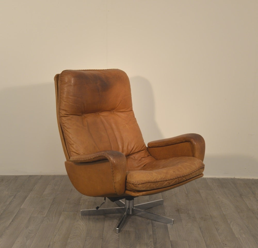 Leather Vintage 1960`s de Sede James Bond Swivel Lounge Club Armchair