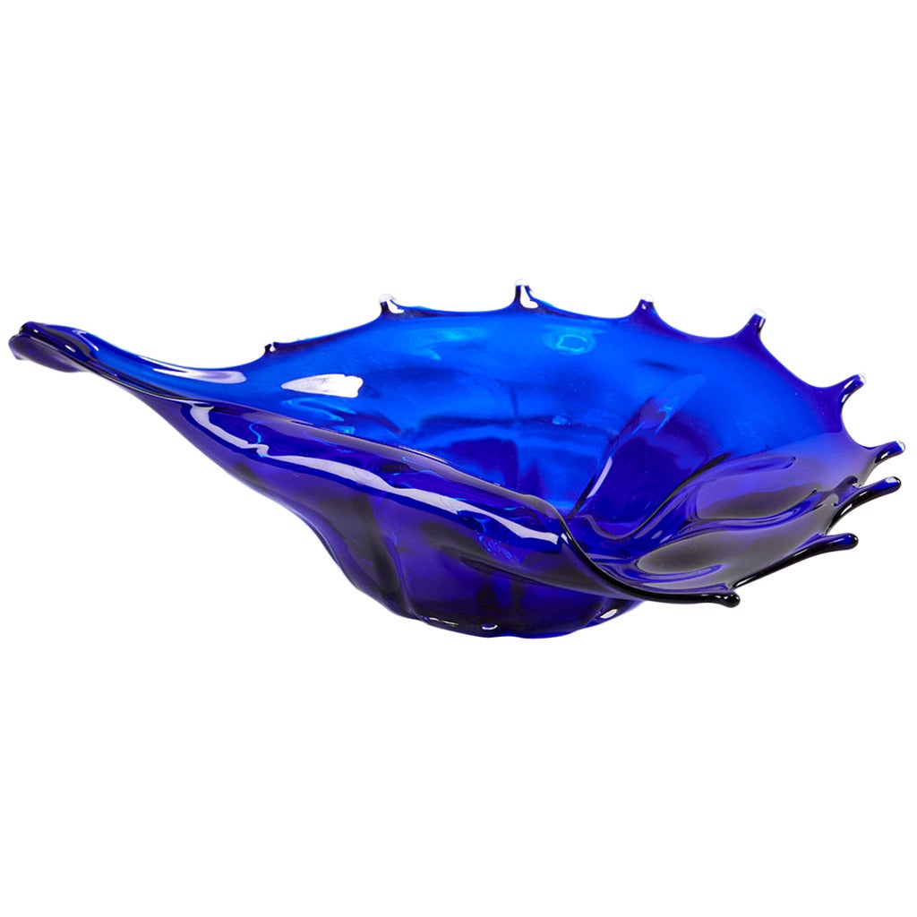 Italian Murano Blue Glass Sea Shell Shaped Bowl, circa 1960