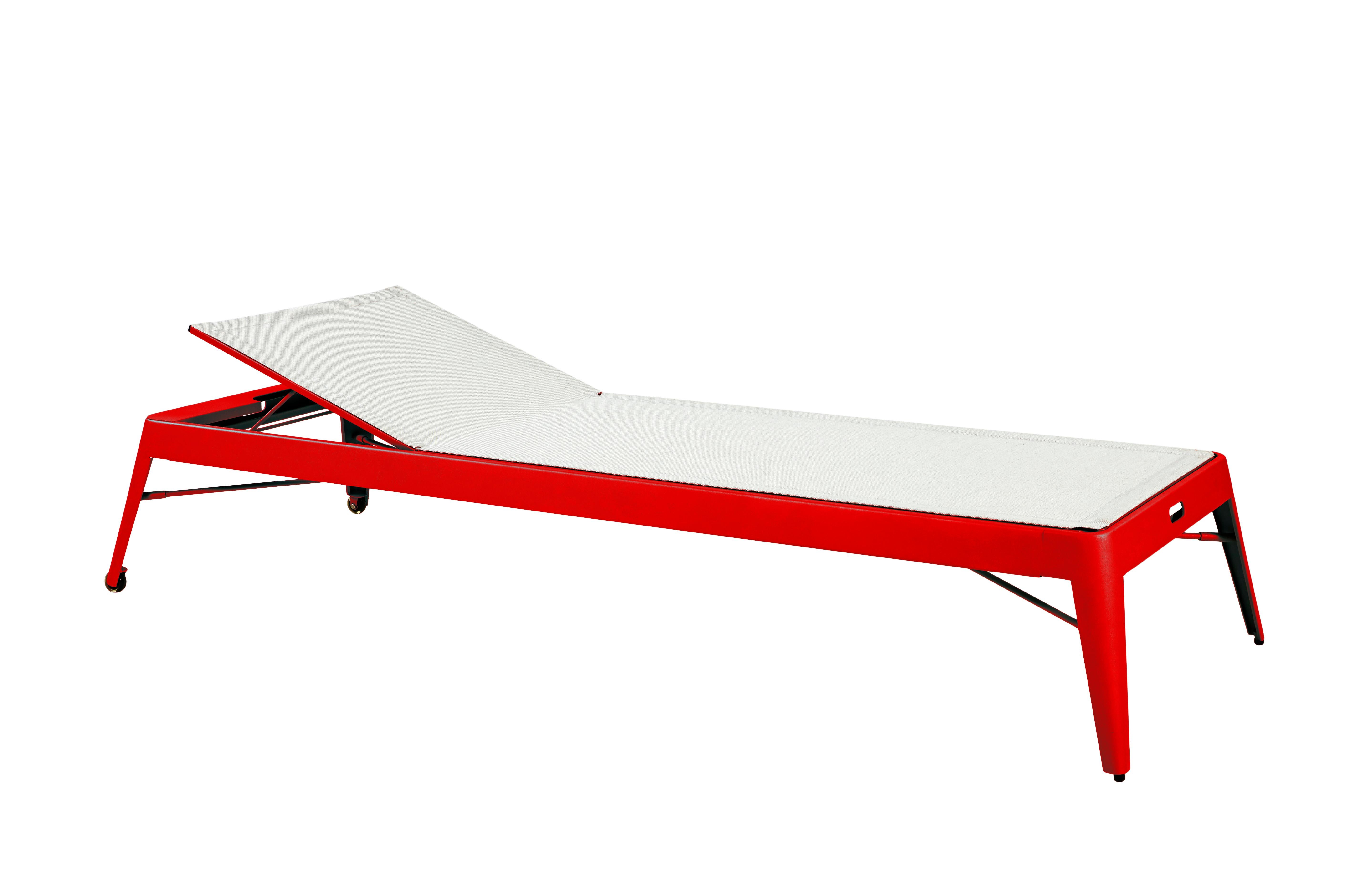 For Sale: Red (Poivron) Azur Sunbed in Essential Colors by Frederic Gaunet & Tolix 2