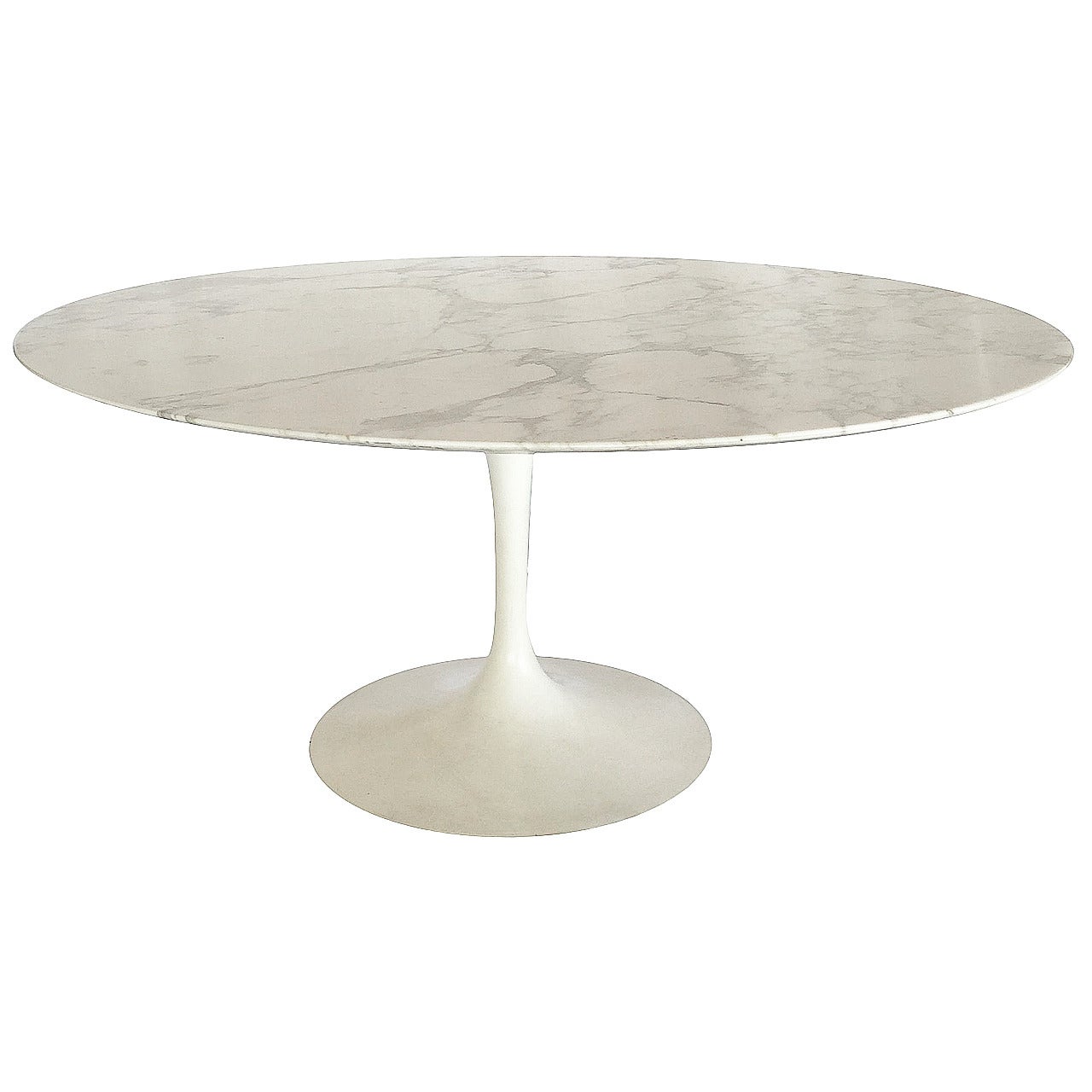 Eero Saarinen Marble-Top Tulip Table