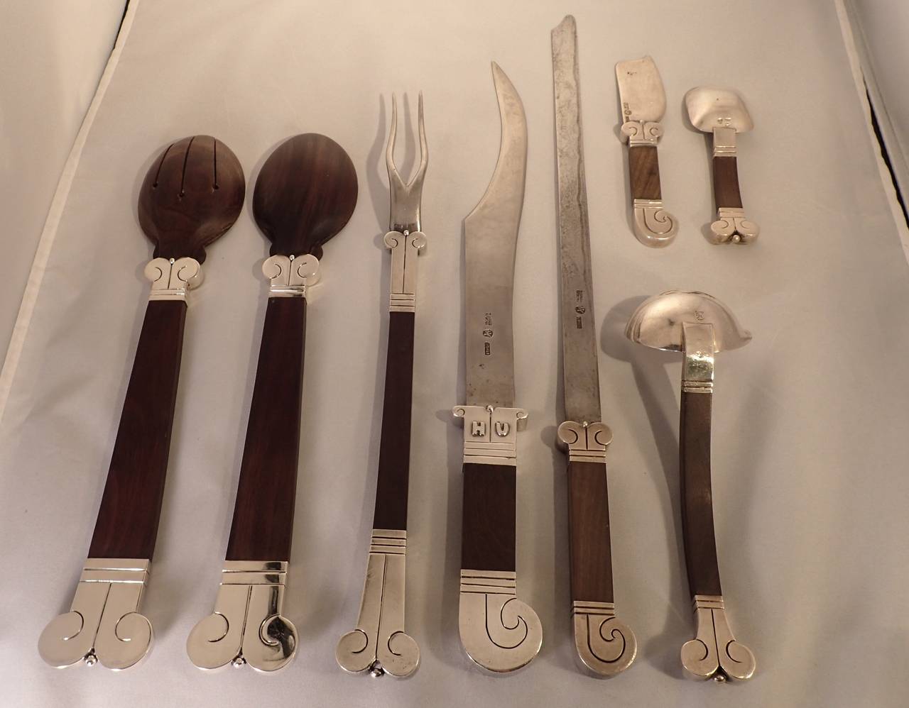 1940s Hector Aguilar Silver and Rosewood Thirty-Six-Piece Flatware Set For Sale 1
