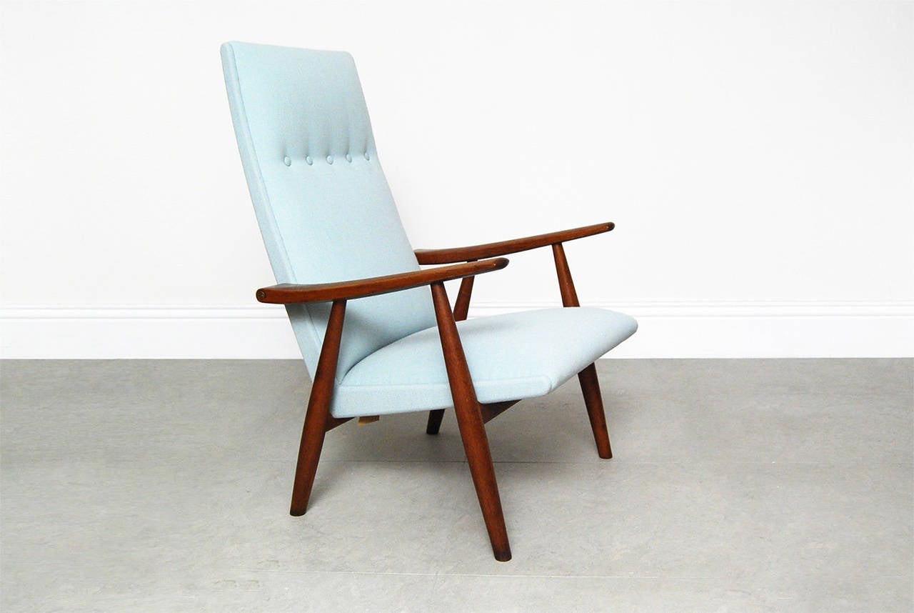 Scandinavian Modern Hans Wegner GE-260 High Back Chair