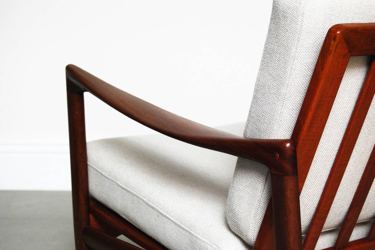 Ib Kofod-Larsen 'Candidate' Lounge Chair In Excellent Condition In London, GB
