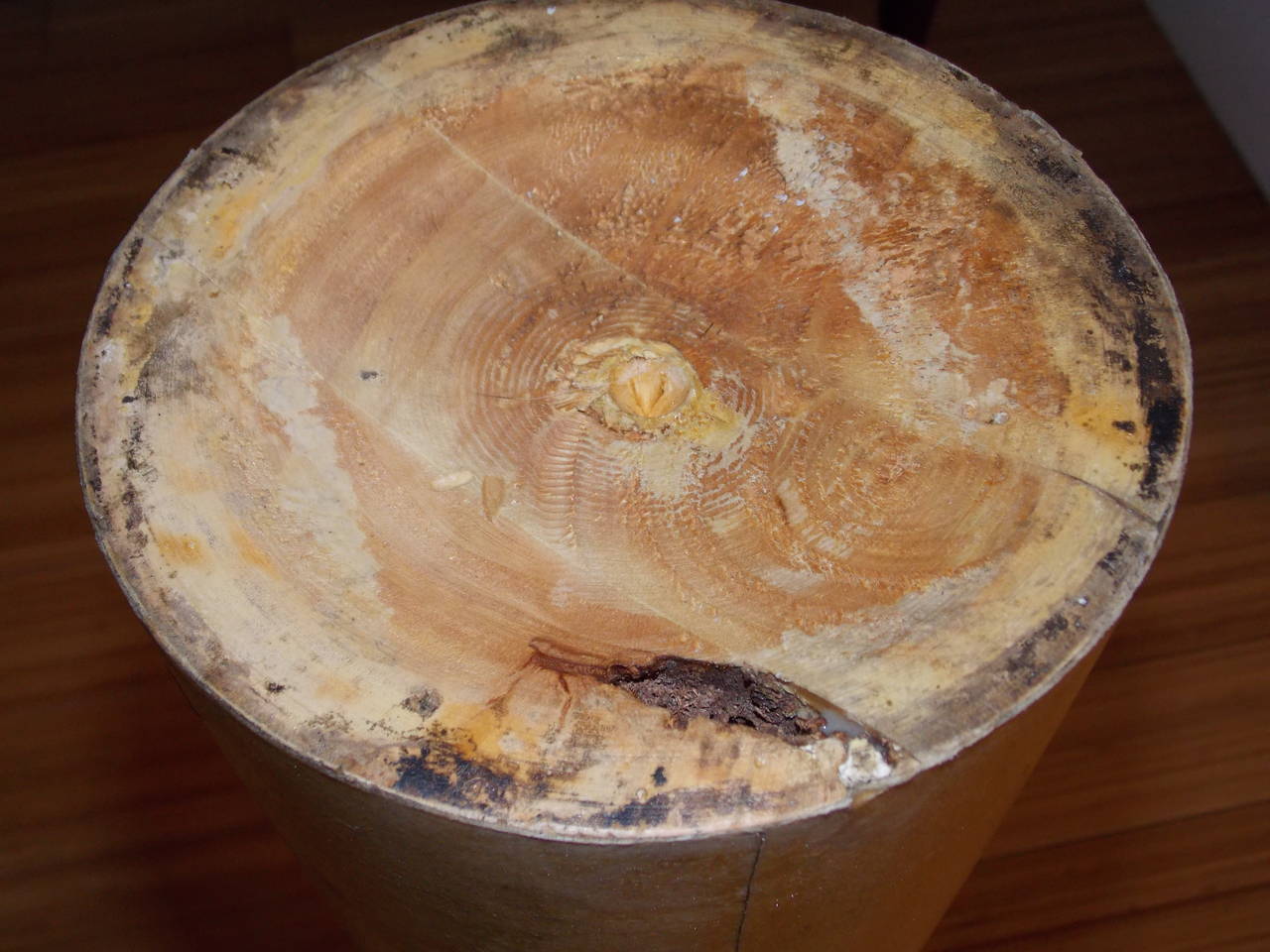 Woodwork Aldo Tura Ashstand Parchment Vase