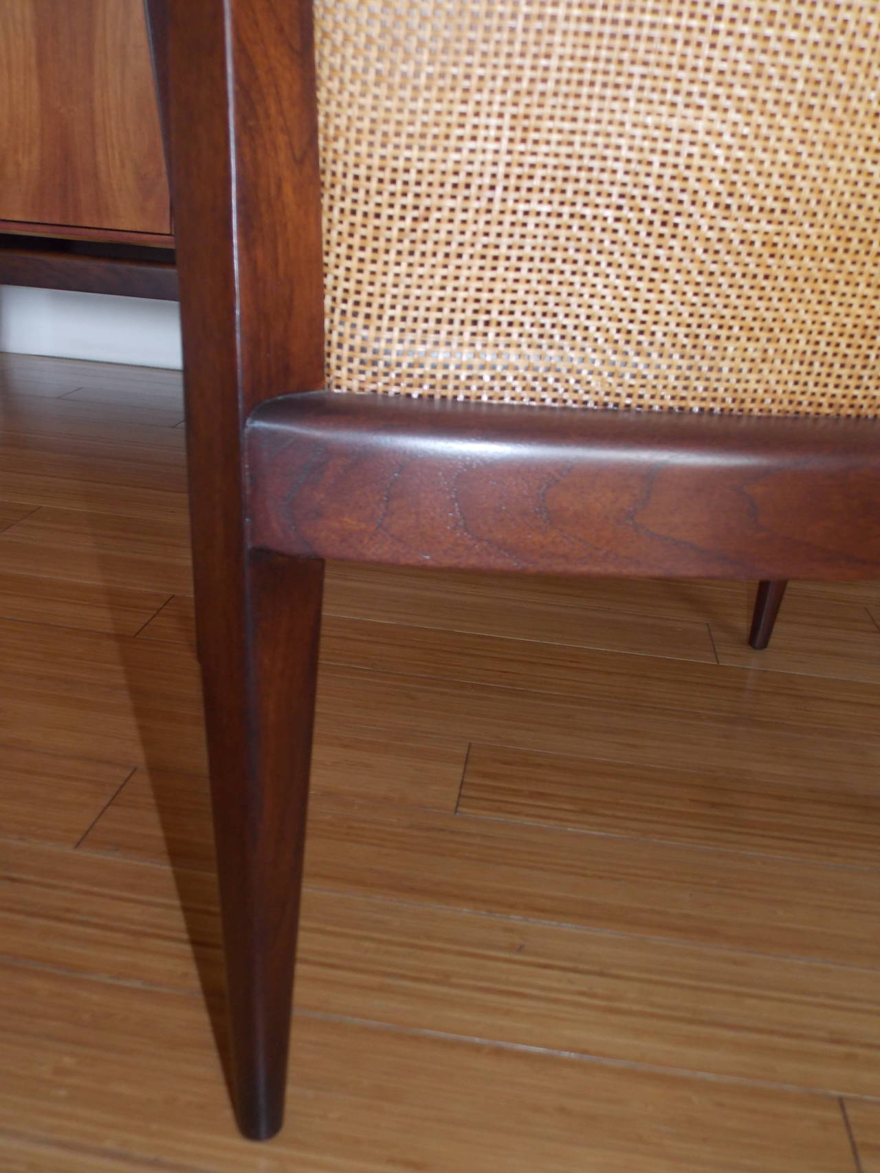 Kipp Stewart Walnut Chair for Directional Furniture In Good Condition In Los Angeles, CA