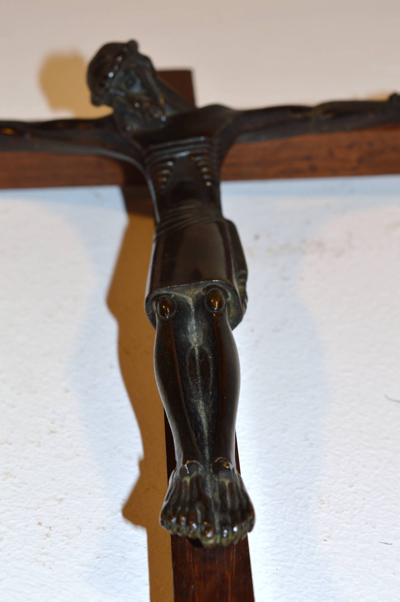 Art Deco Crucifix in Bronze by Lambert Rucki 3
