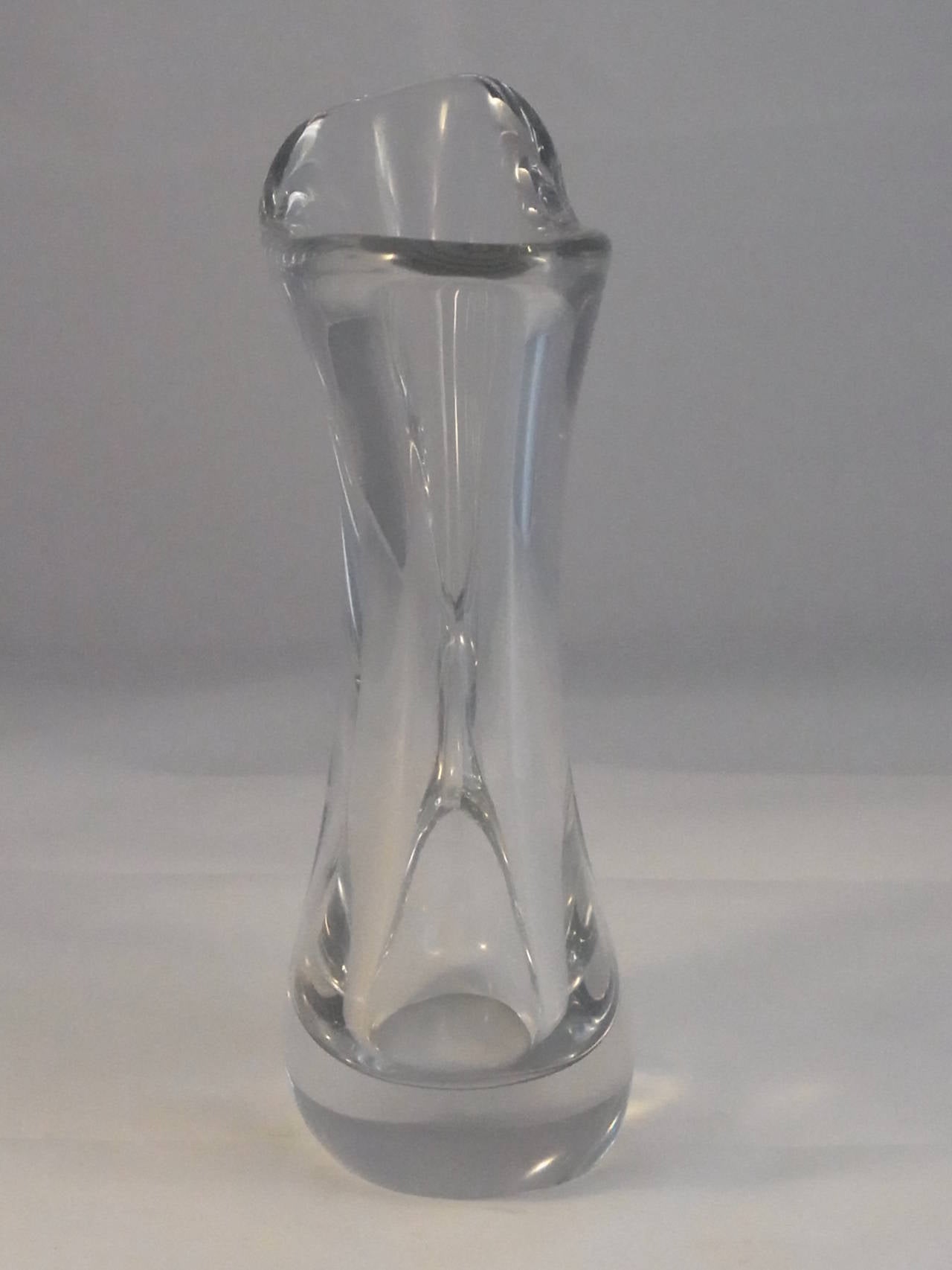 Crystal Vase by Daum France, circa 1950 In Excellent Condition For Sale In Saint-Ouen, FR