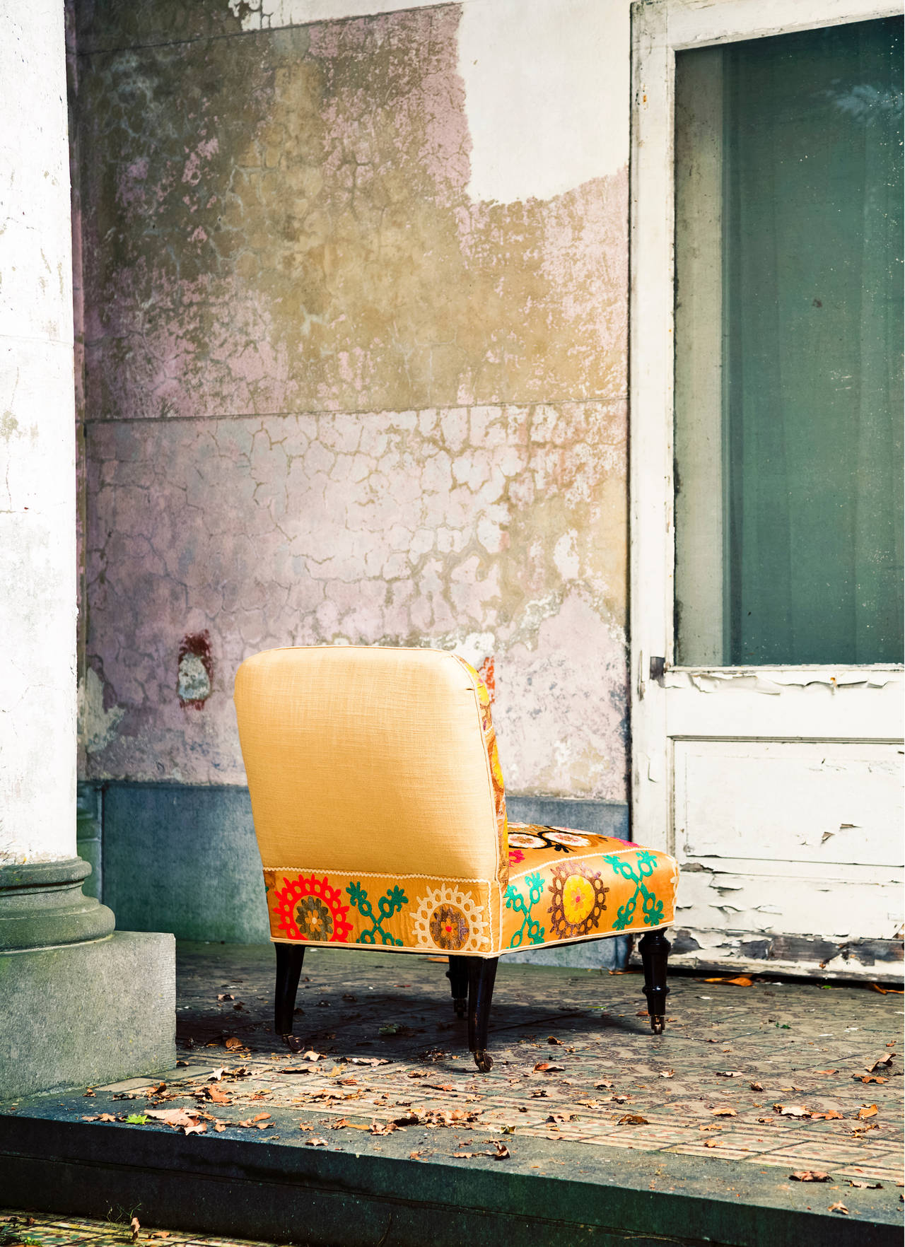 Dutch 'Gold Frog' Antique Nursing Chair, 19th Century For Sale
