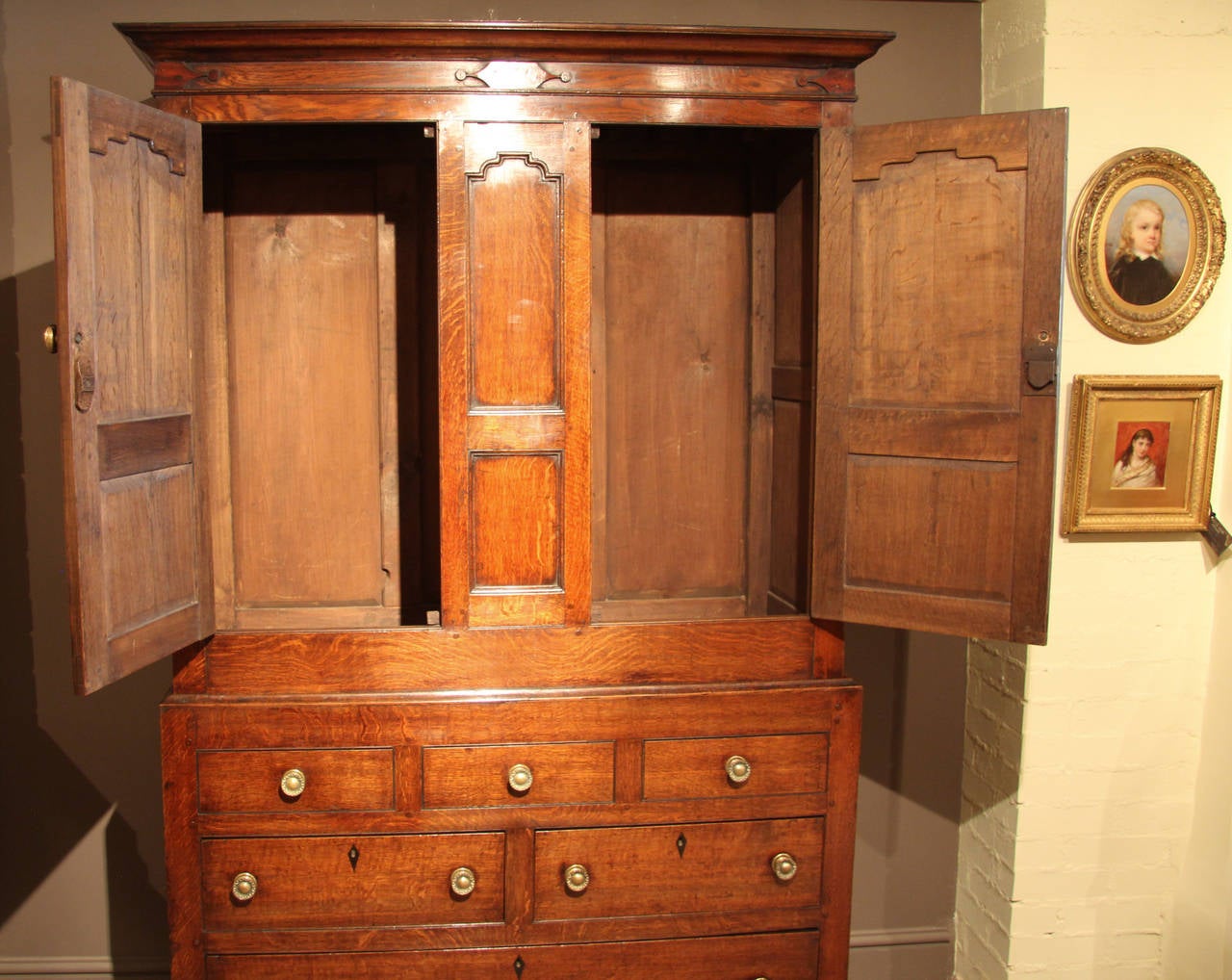 English Handsome Early 19th Century Oak Livery or Linen Cupboard, circa 1820