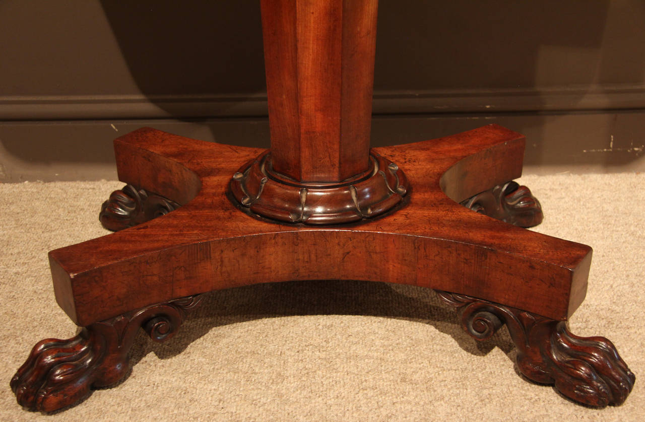 William IV Mahogany Card Table with Hairy Paw Feet In Good Condition In Wiltshire, GB