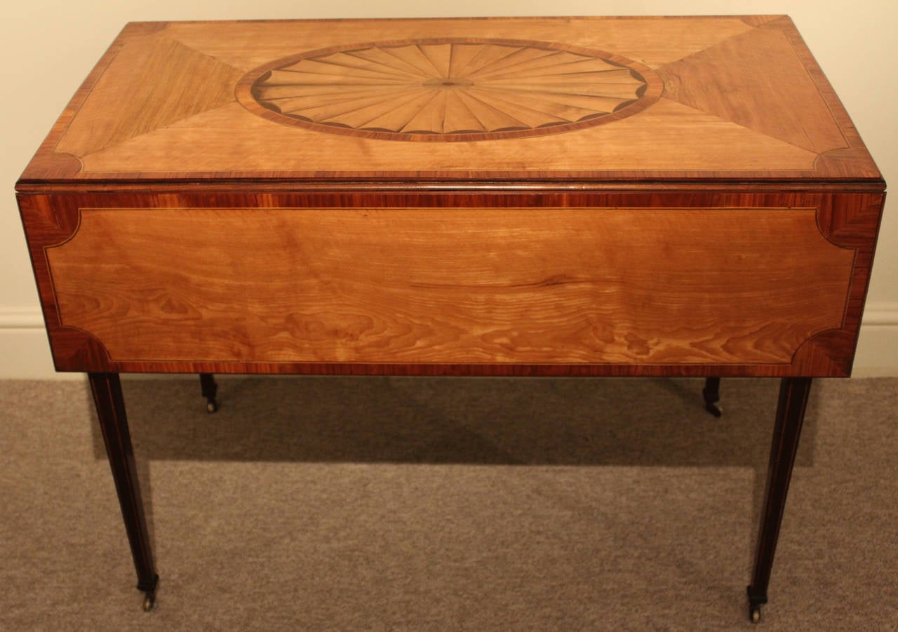 18th Century Satinwood Inlaid Pembroke Table In Good Condition In Wiltshire, GB