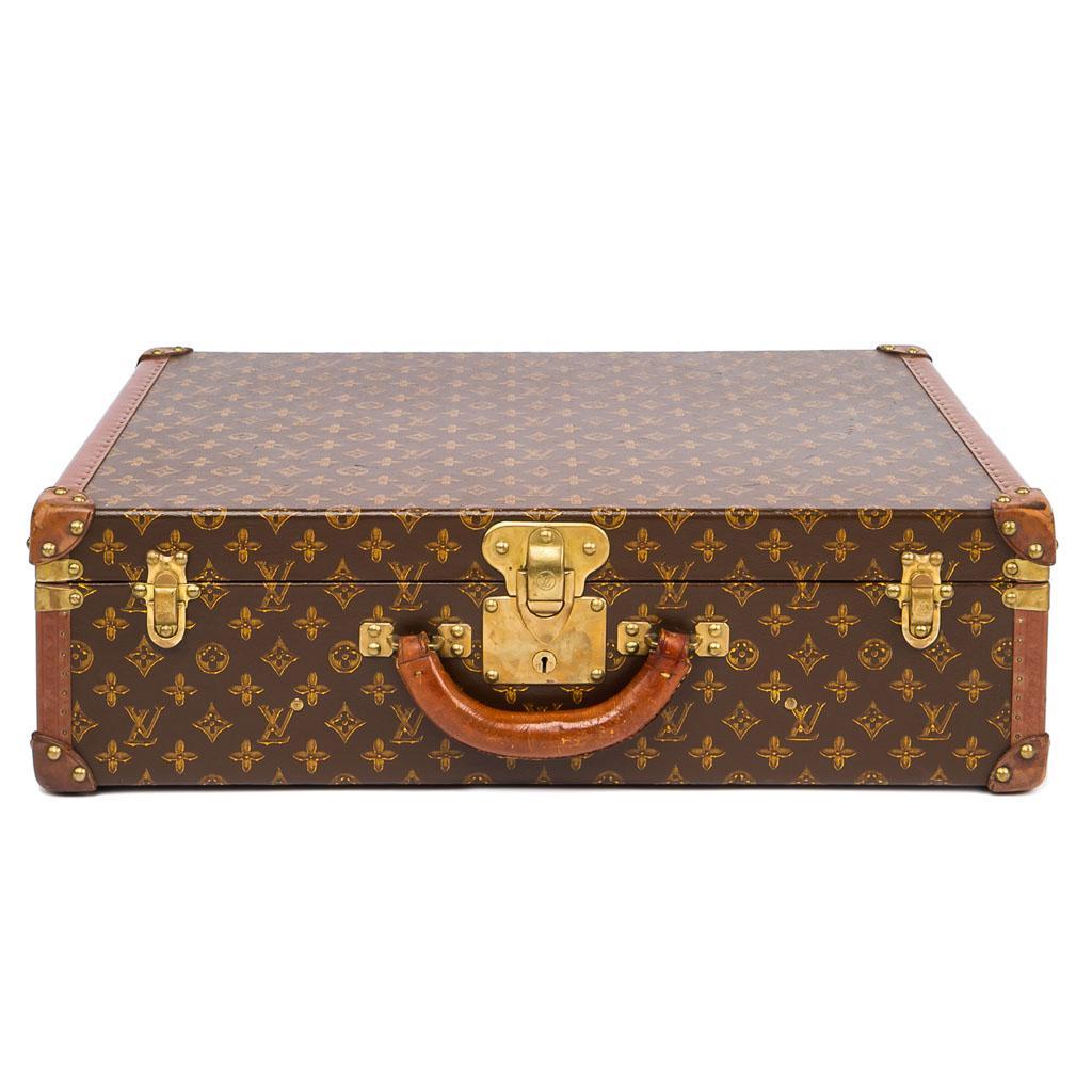 Vintage 20th Century Genuine Louis Vuitton monogram suitcase, leather edging with 