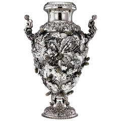 20th Century Italian Solid Silver Massive Figural Vase or Centrepiece, 1935