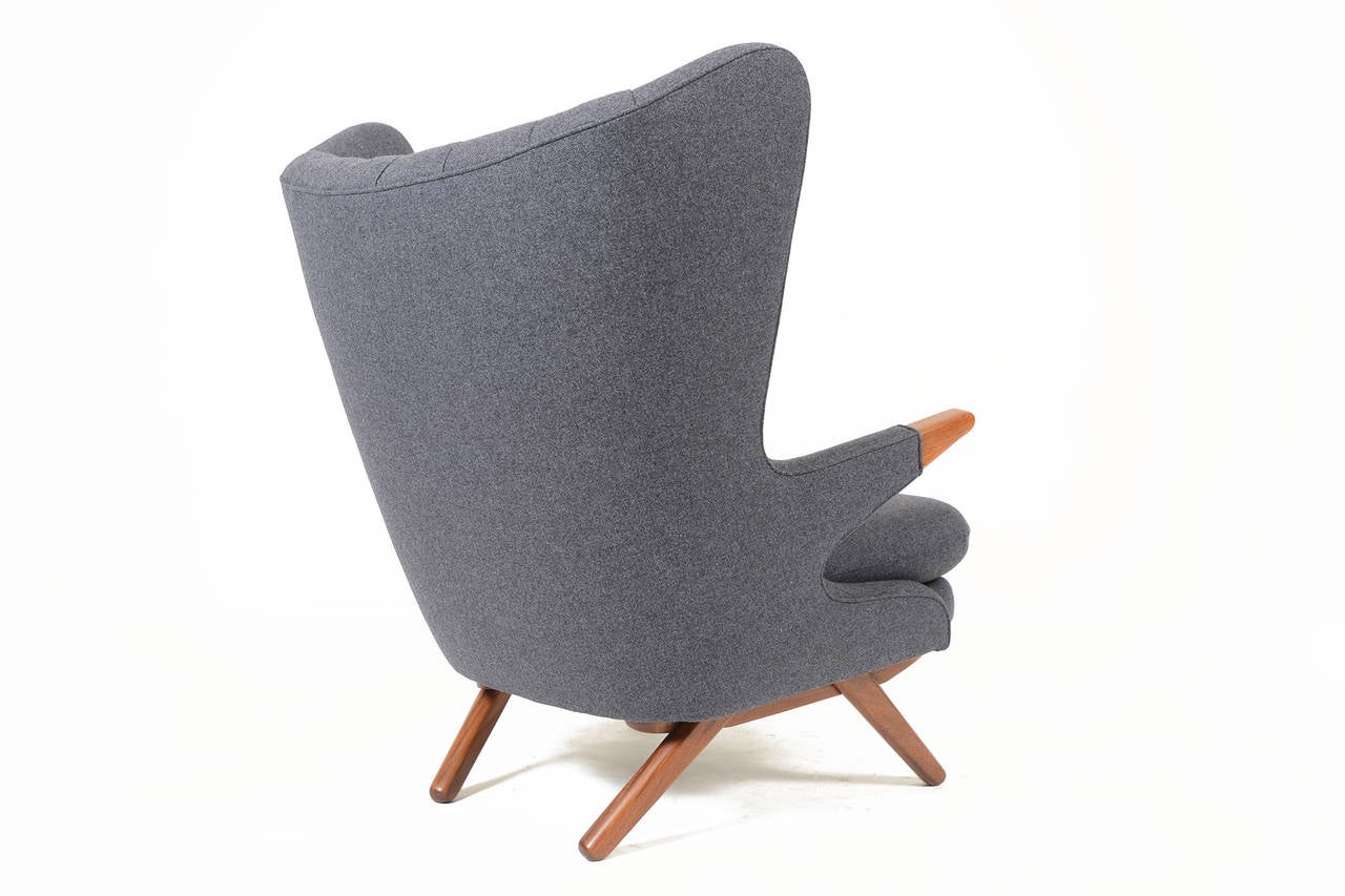 Hand-Crafted Svend Skipper Model 91 Lounge Chair in Taupe Wool