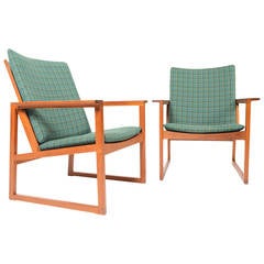 Pair of Børge Mogensen Teak Lounge Chairs 3