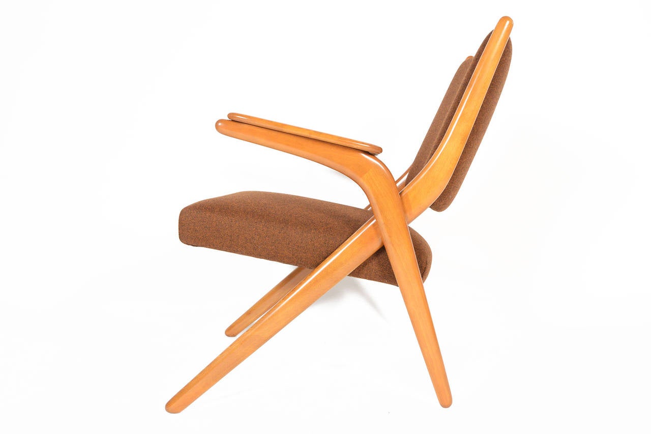 Danish Modern Teak Scissor Chair in Tawny Brown In Excellent Condition In Berkeley, CA
