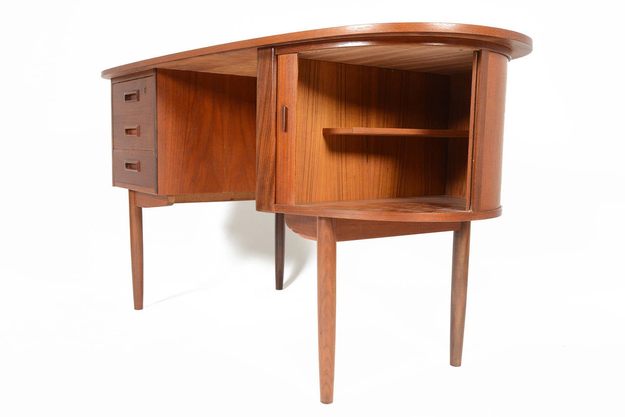 Scandinavian Modern Danish Modern Atomic Teak Biomorphic Desk