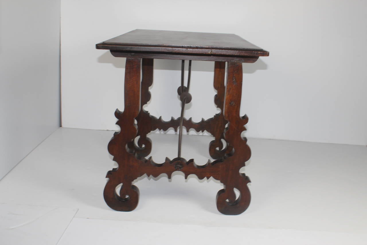 1920s Iron Stretcher Spanish Table In Good Condition In Pomona, CA