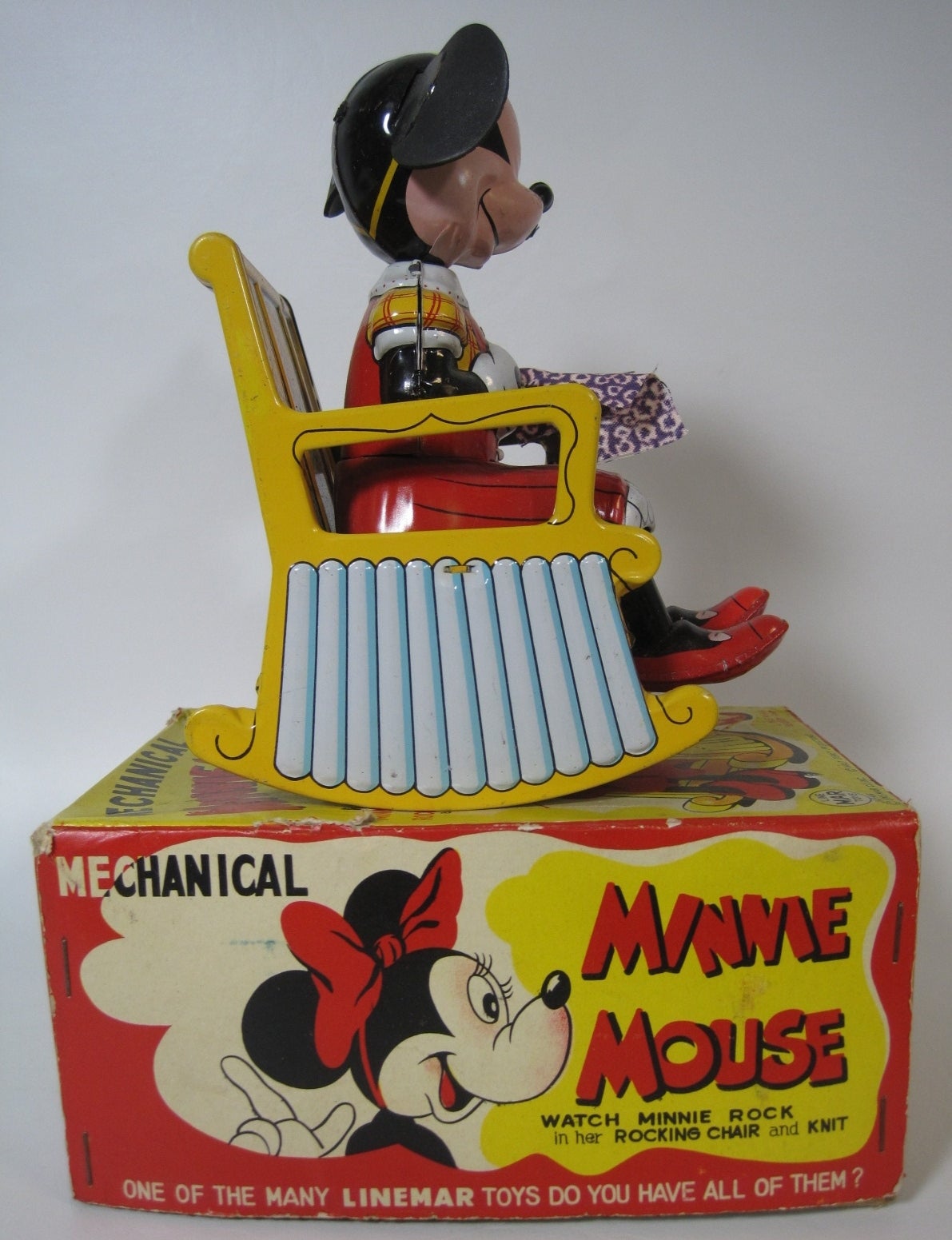 vintage mickey mouse wind up toy