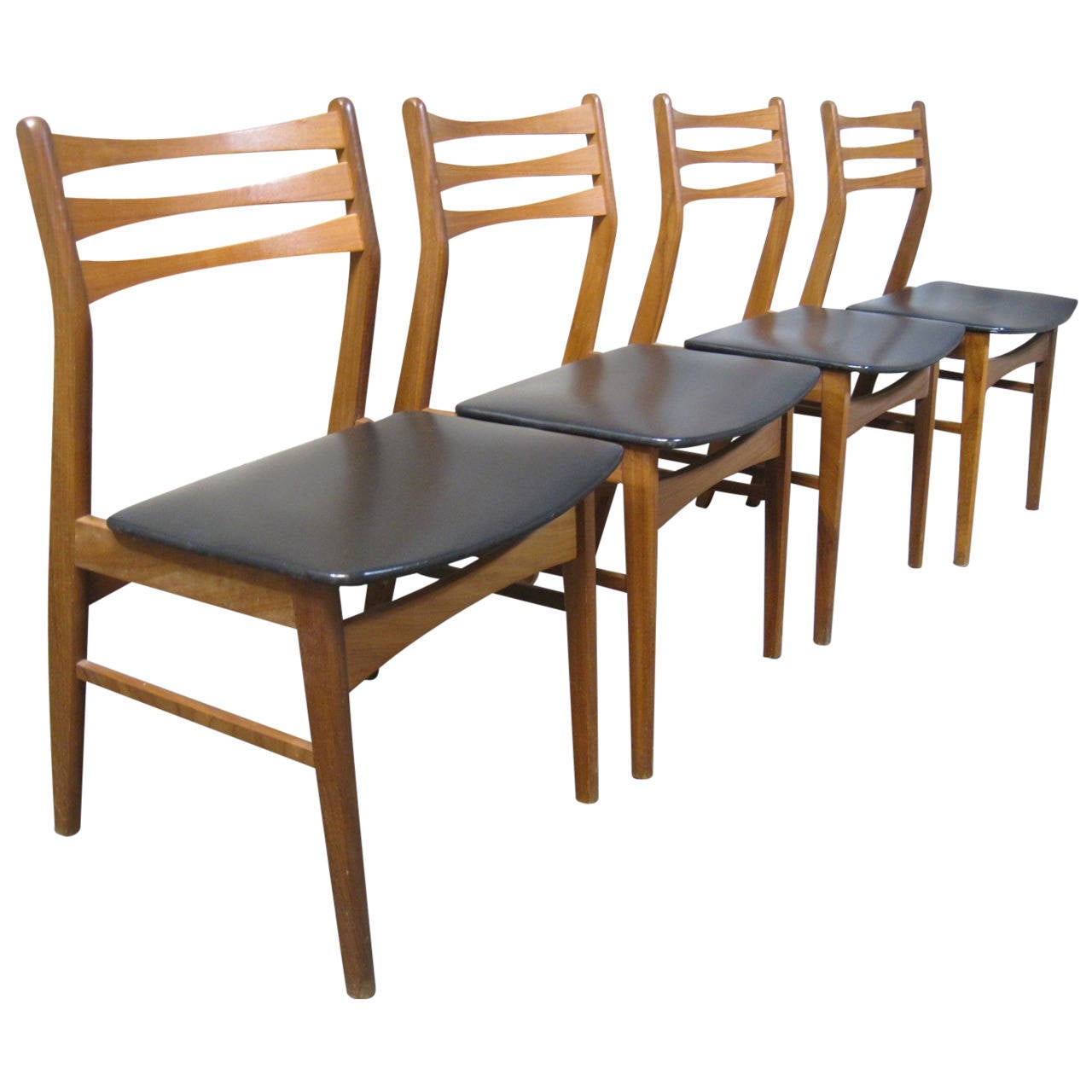 Set of Four Findahls Møbelfabrik Danish Teak Dining Chairs, Mid-Century  Modern at 1stDibs