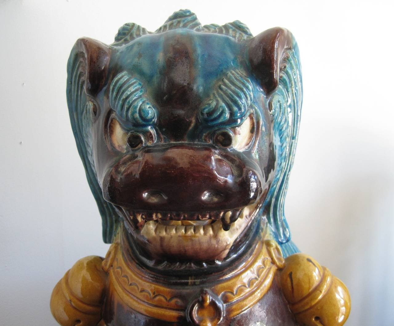 19th Century Chinese Porcelain Foo Dog on Pedestal 1