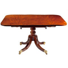 Sheraton Carved Mahogany Drop-Leaf Dining Table, circa 1820 5