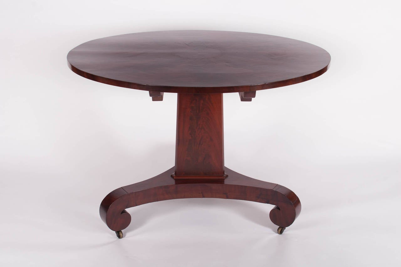 American Classical Classical Mahogany Tilt-Top Center Table with Radial Inlaid Top