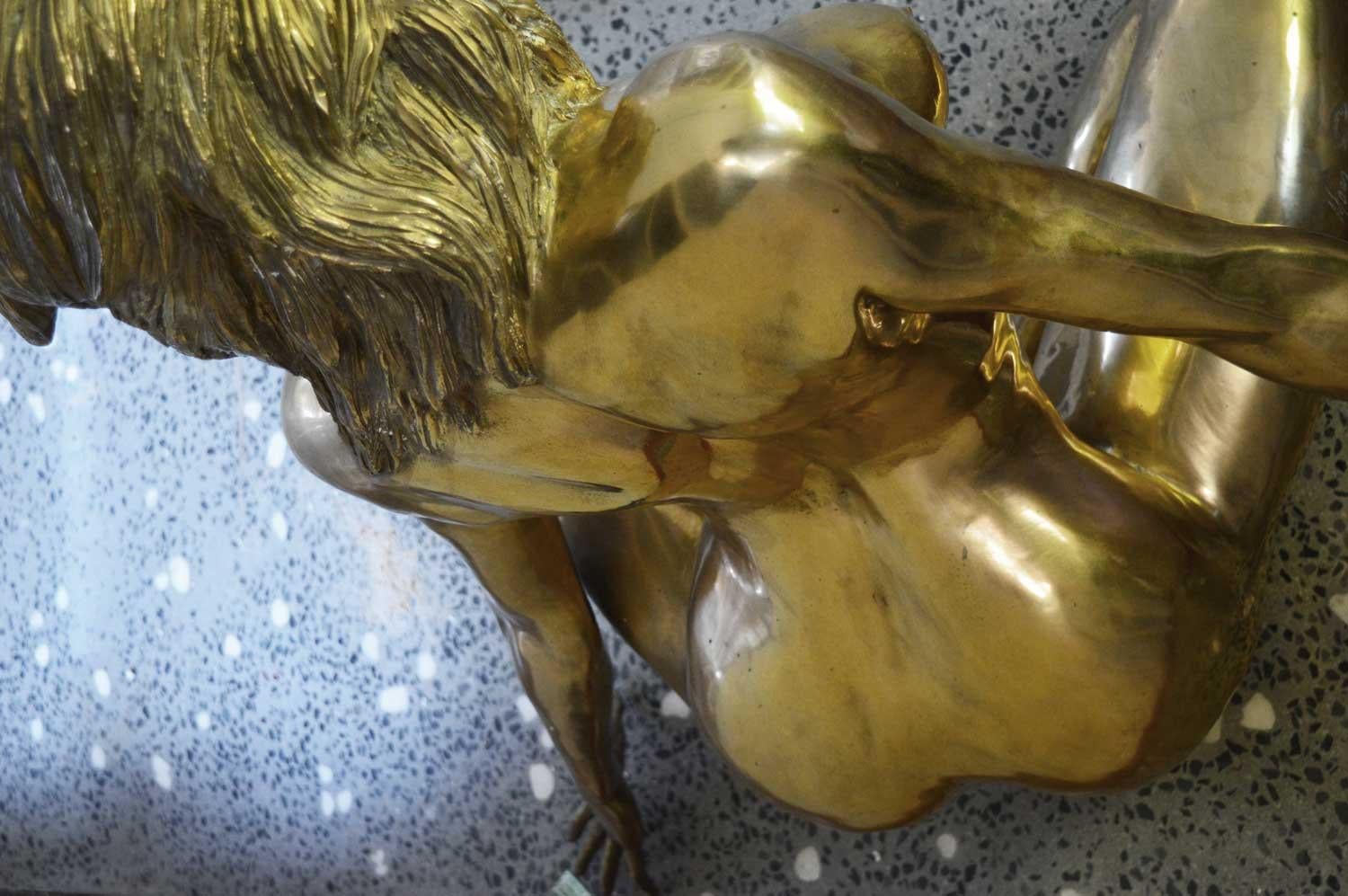 Marilyn - Nude, Bronze Sculpture, Contemporary, Christian Maas For Sale 3