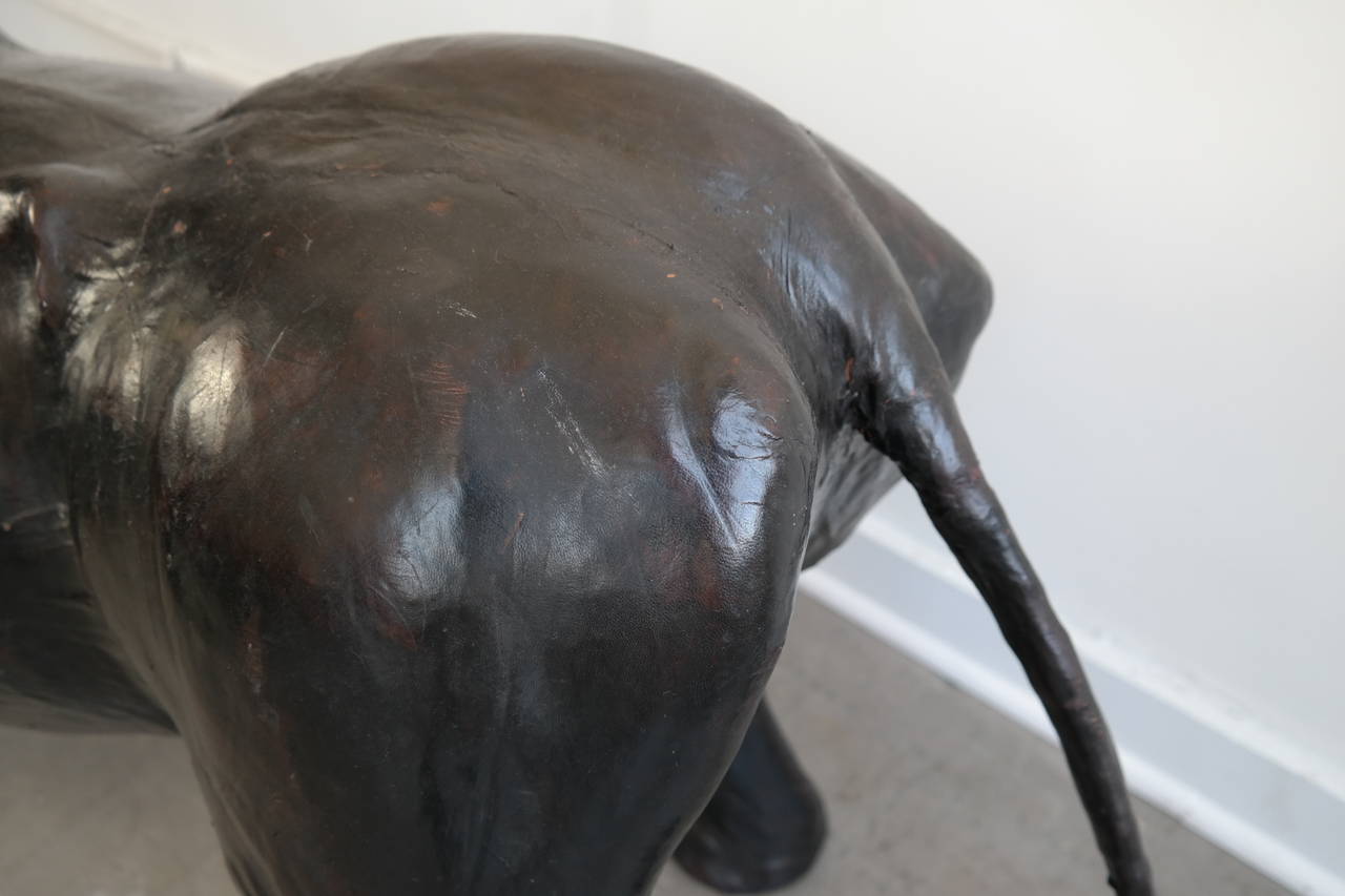 Decorative Leather Sculpture of a Panther For Sale 2