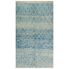 Contemporary Moroccan Wool Rug 4