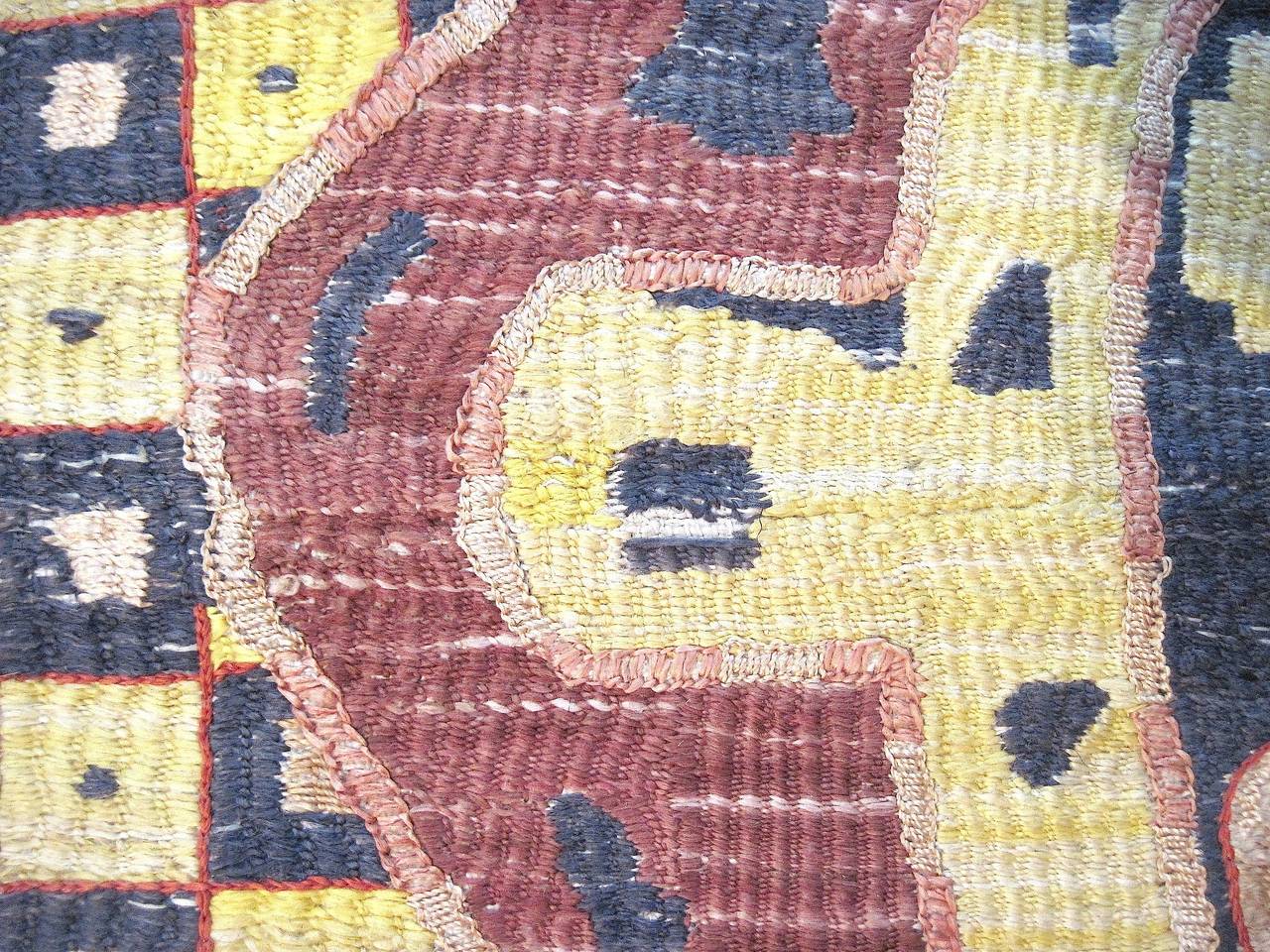 Seltene und ungewöhnliche kaukasische Kaitag-Stickerei:: ca. 1800 (Spätes 18. Jahrhundert)