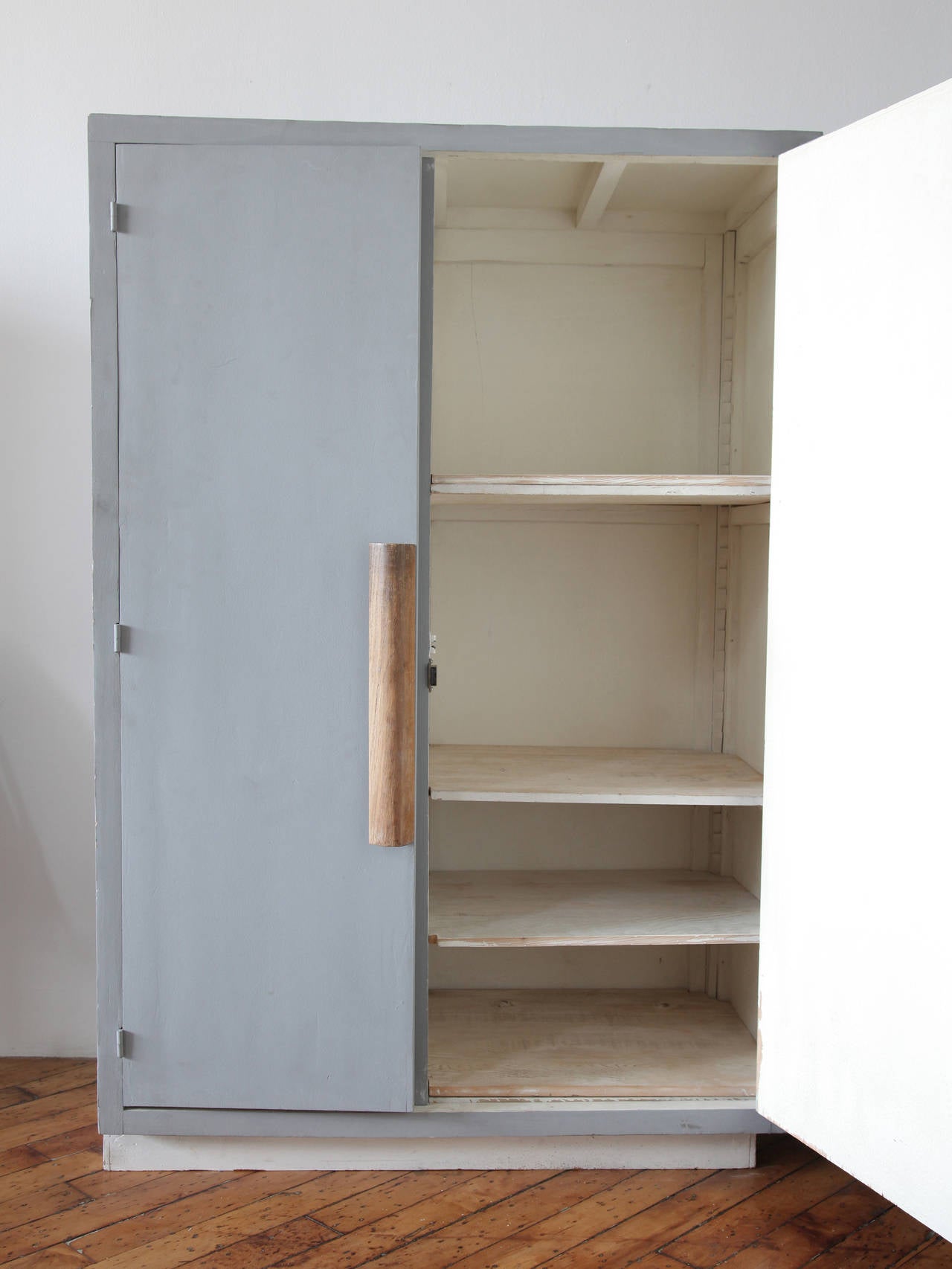 corner wardrobes