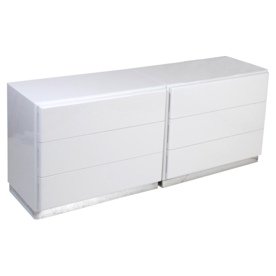 Matching Milo Baughman for Thayer Coggin White Lacquer Chest of Drawers
