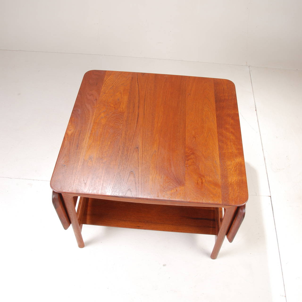 Oiled Solid Teak Drop-Leaf Coffee Table by Peter Hvidt for John Stuart