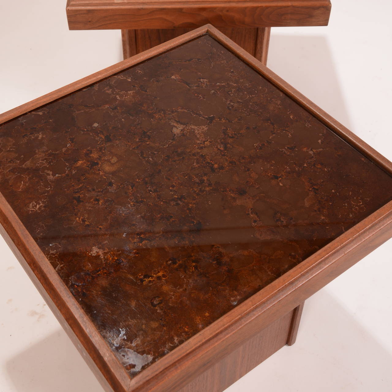 Mid-Century Modern Tables d'extrémité John Keal pour Brown Saltman en vente