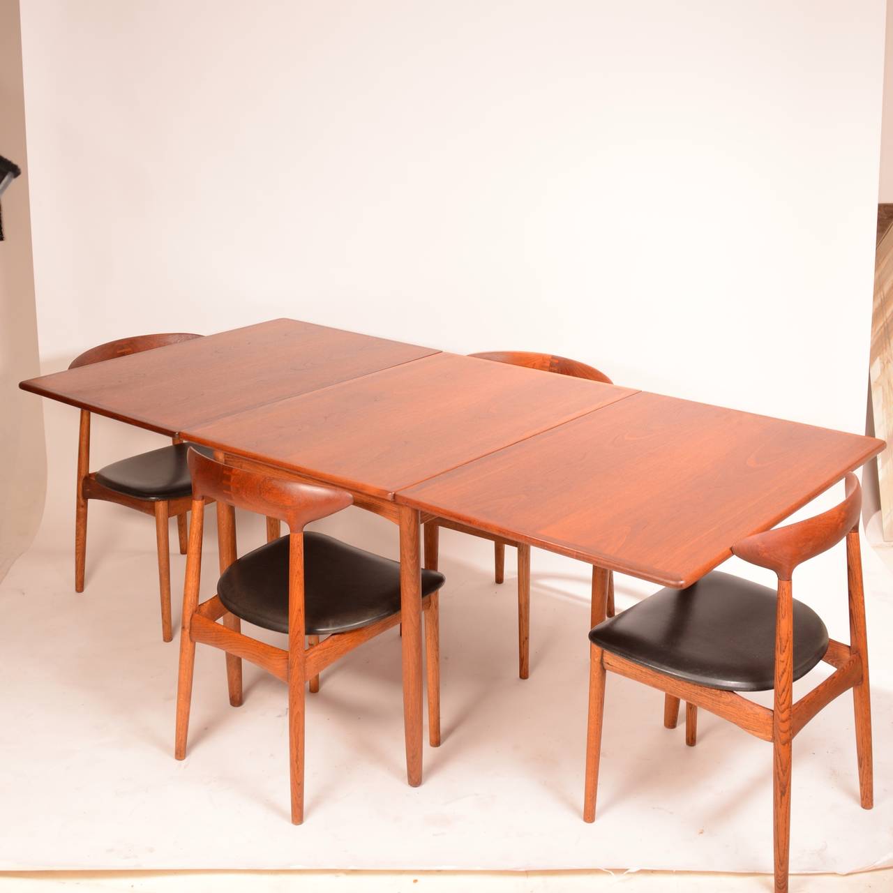 Mid Century Danish Modern Drop-Leaf Dining Table by Hans C. Andersen