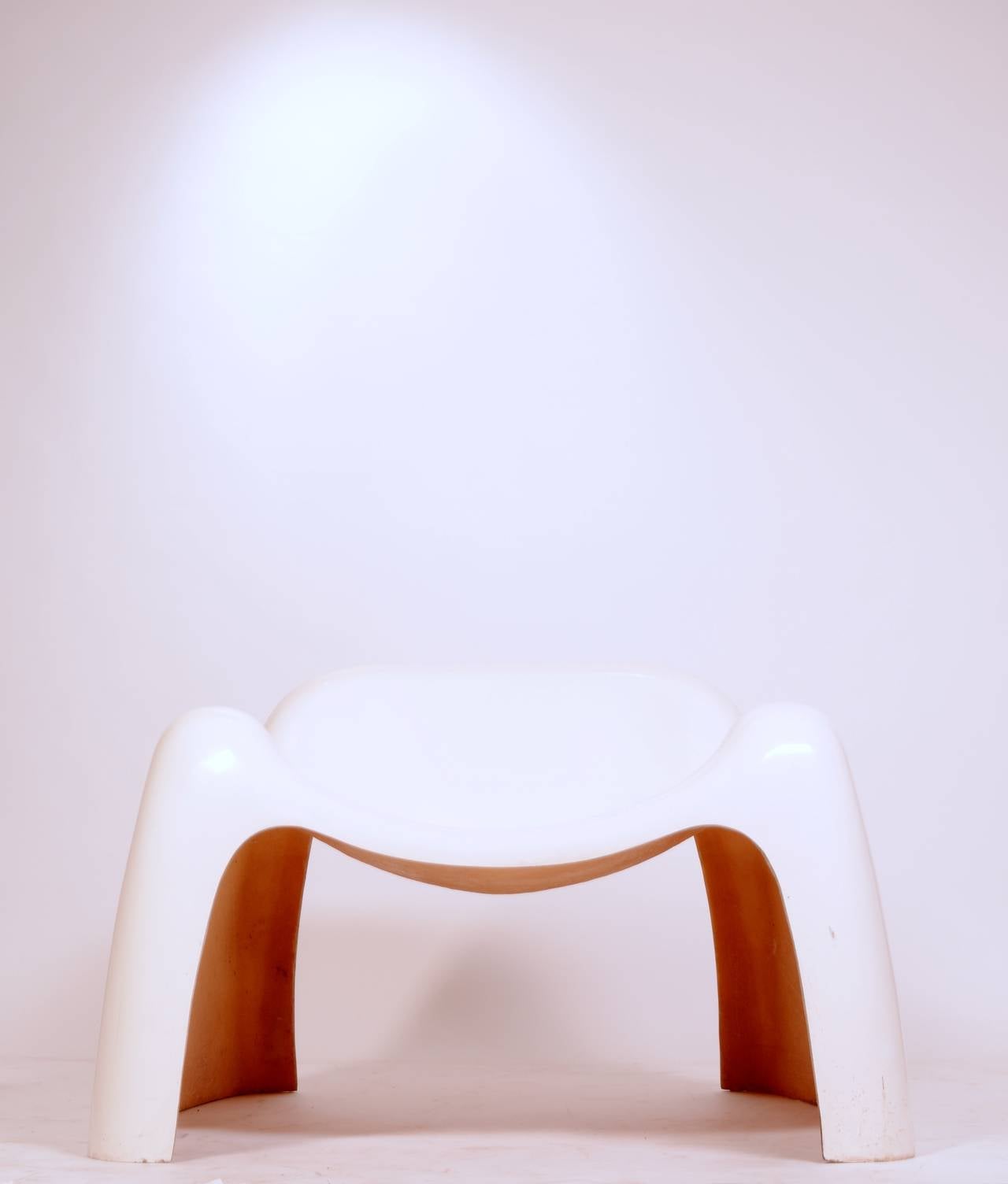 Toga Chair by Sergio Mazza for Artemide was designed in 1968.
Price is for the pair.
