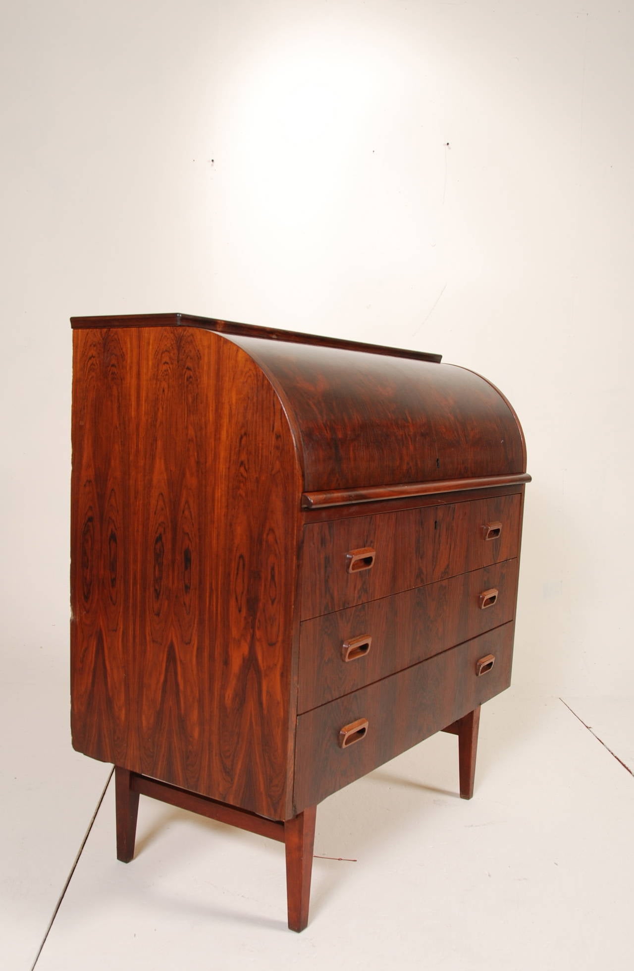 Signed Swedish Rosewood Roll Top Desk In Good Condition In Los Angeles, CA