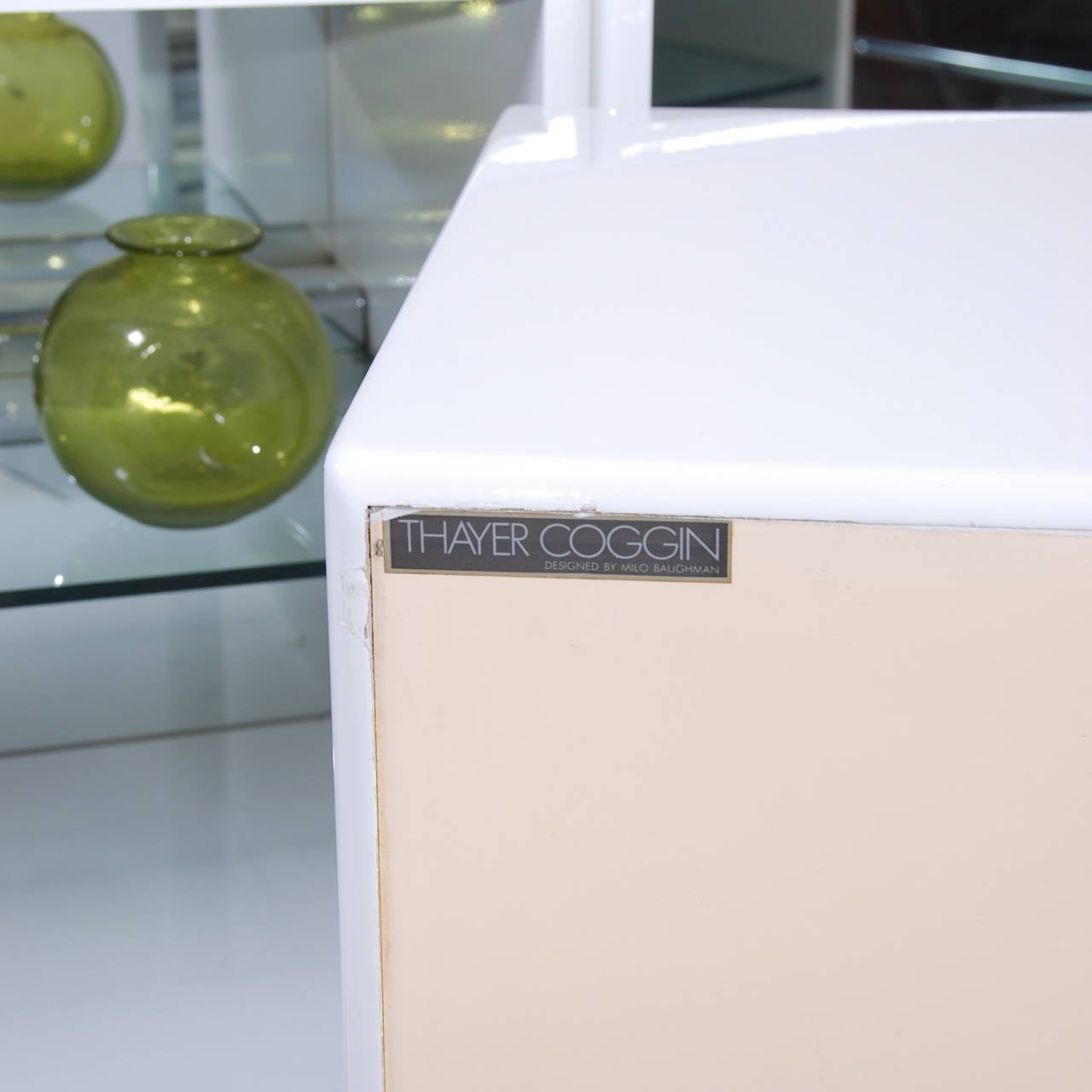 20th Century Mirrored Milo Baughman for Thayer Coggin White Lacquer Cabinets