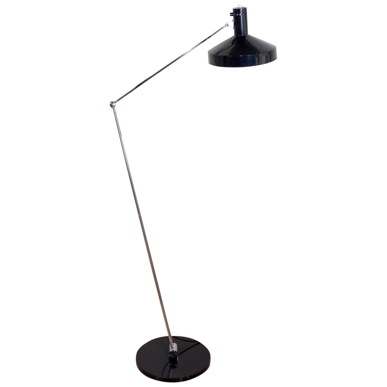 Lampada da terra articolata di Rosemarie & Rico Baltensweiler, Svizzera