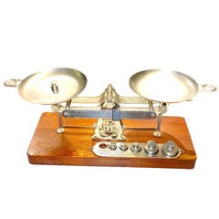 Balance chimique du laboratoire de traitement des films d'Eastman Kodak, vers les années 1940