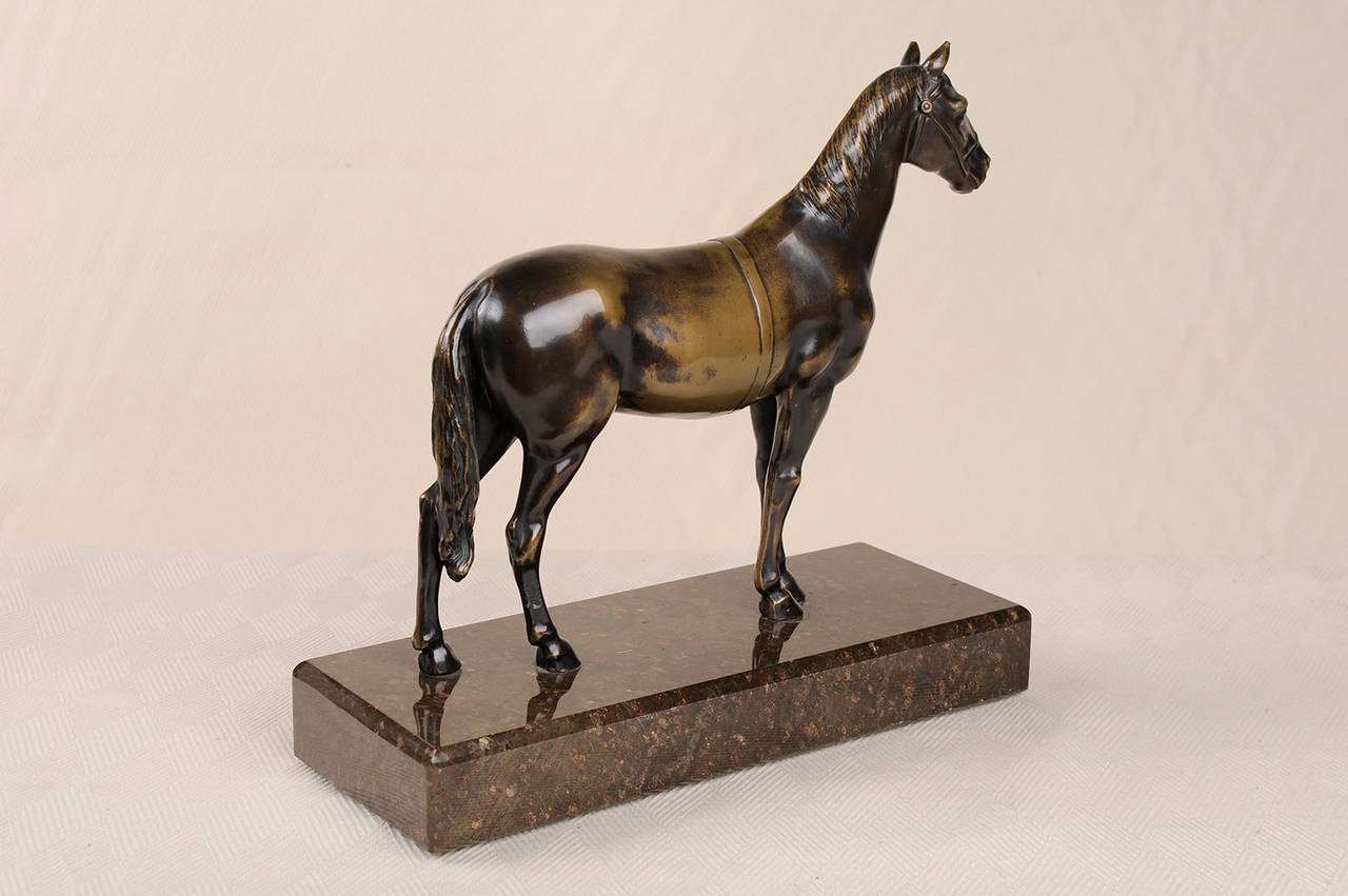 Elegant bronze-alloy horse sculpture, Poland, beginning of the 20th century.
O/ 1551