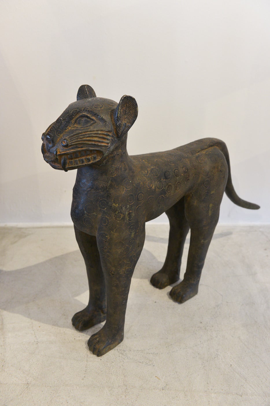 benin leopard sculptures