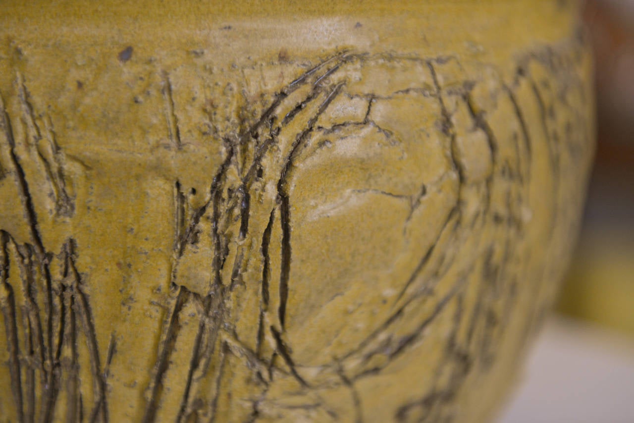 Mid-Century Modern Important Incised Ceramic Bowl by Tom McMillin