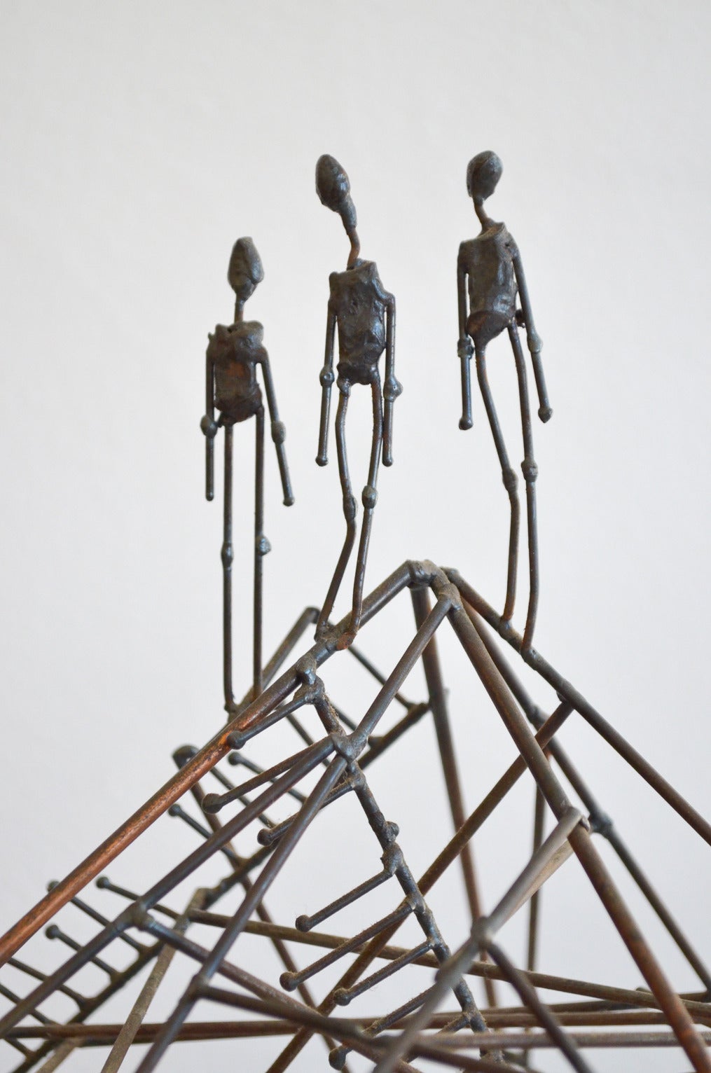 guy pullen wire sculptures